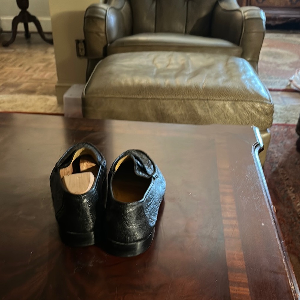 Classic Black Men's Genuine Ostrich Loafer - Picture 5 of 9